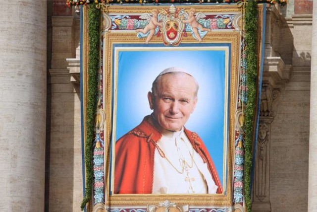 Ojciec Święty Jan Paweł II
Nadano 2 czerwca 1981 r.
Papież Polak i najsłynniejszy wadowiczanin