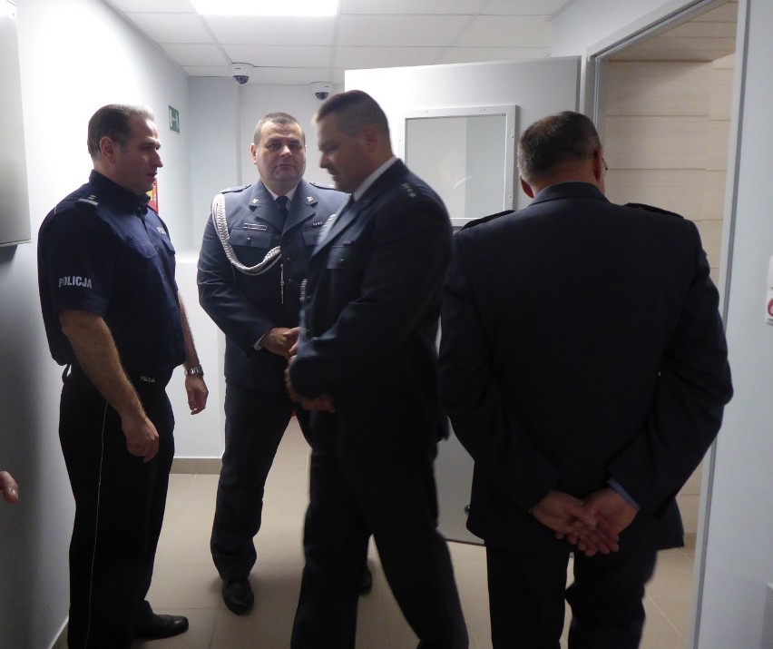 Policyjna izba zatrzymań w Koszalinie otwarta po remoncie [zdjęcia, wideo]