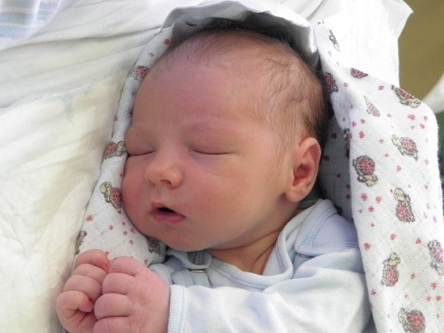 Franciszek Ryszka, syn Małgorzaty i Pawła, urodził się 30 stycznia o  godzinie 21.45. Ważył 3790 g i mierzył 59 cm.
Polub nas na Facebooku