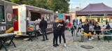  Zlot Food Trucków w Starym Sączu. Na rynku zaparkowały wozy z pysznym jedzeniem z różnych stron świat [ZDJĘCIA] 4.10