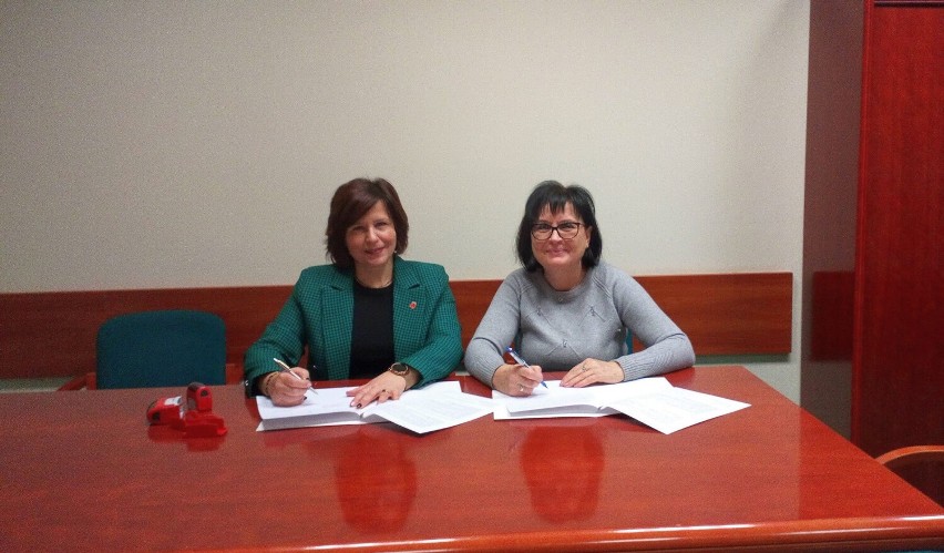 II LO w Radomsku rozpoczyna współpracę z Wydziałem Chemii Uniwersytetu Łódzkiego