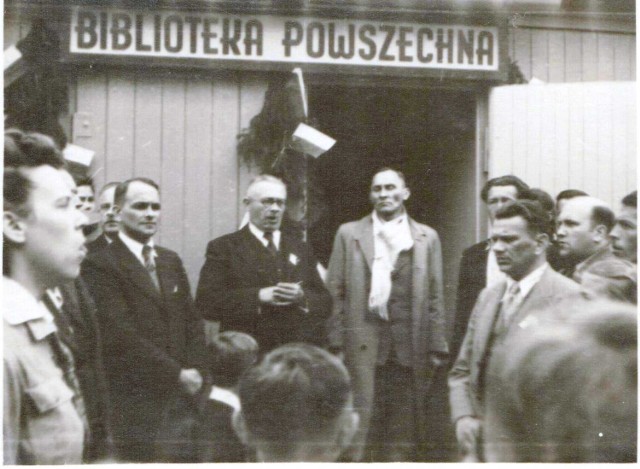Miejska Biblioteka Publiczna w Chodzieży - Bibliotekę oddano do użytku 3 maja 1946 roku