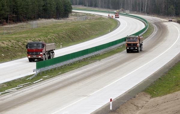 Rzecznika zaznaczyła, że złożone wnioski będą weryfikowane...