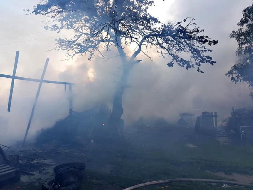 Pożar budynku gospodarczego w Myśligoszczy. Straty szacuje się na około 27 tys. zł