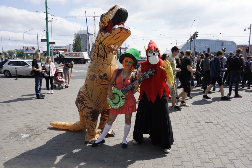 Pyrkon dzień po dniu - program, zdjęcia relacje

Pyrkon 2018...