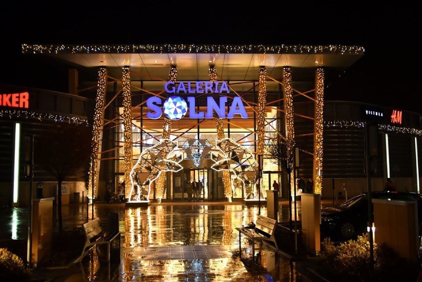 Galeria Solna w Inowrocławiu już w świątecznej odsłonie [zdjęcia]