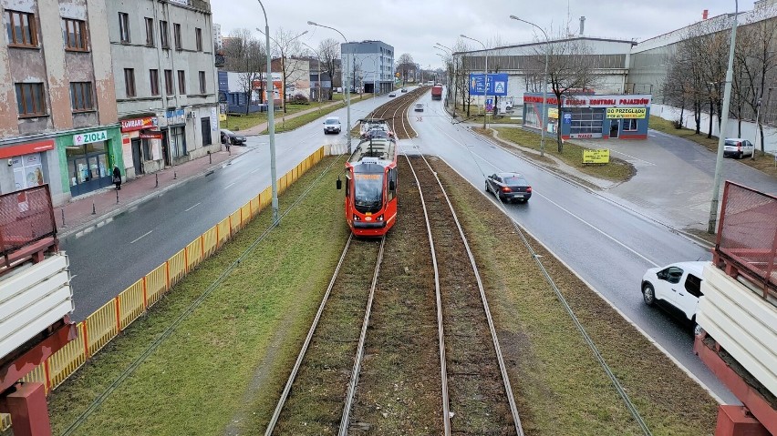Torowisko tramwajowe od Redenu w stronę granicy z Będzinem...
