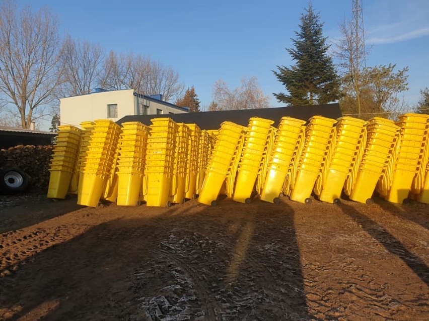 W gminie Szadek mają nowe kontenery na odpady