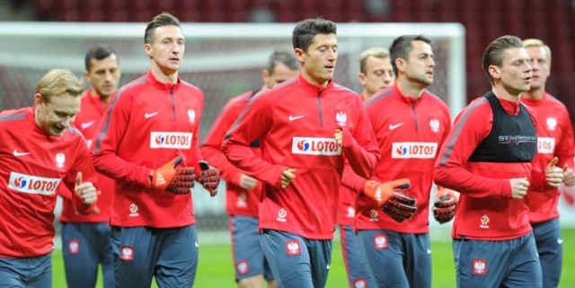 Z Warszawy na Euro 2016. Jak dojechać ze stolicy na mecze reprezentacji? [PRZEGLĄD]