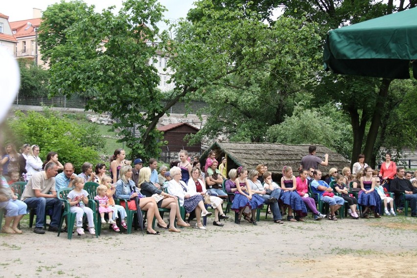 Zdjęcia z festynu dziecięcego w ogrodzie botanicznym