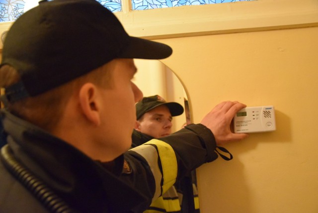 Czad w Jastrzębiu: w kilku mieszkaniach zakazano używania piecyków gazowych.