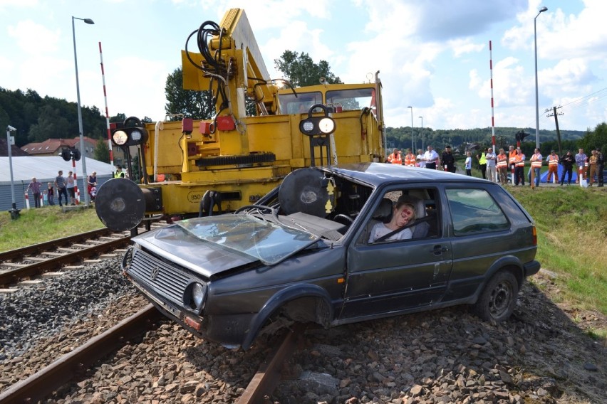 Symulacja wypadku kolejowego w Somoninie 28.06.2016