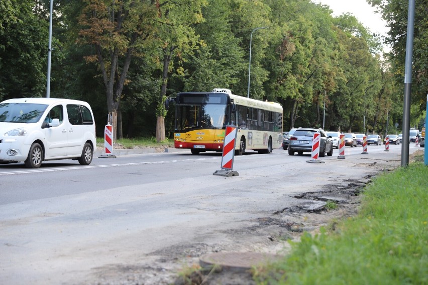 Na ulicy Ogrodowej w Kielcach jeździ się lepiej podczas remontu. Może wyznaczyć buspasy? Zobacz zdjęcia