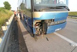 Wypadek autobusu niedaleko Jeleniej Góry. 12 osób rannych