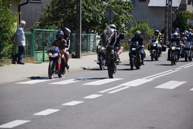 VIII Widawski Zlot Motocyklowy. Parada drogami gminy