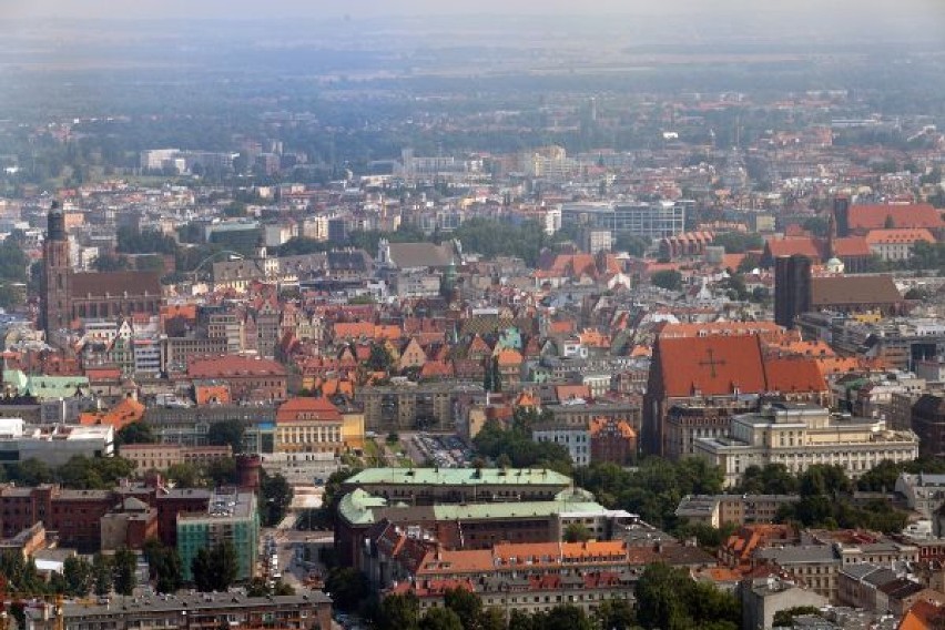 Panorama Wrocławia z tarasu widokowego Sky Tower