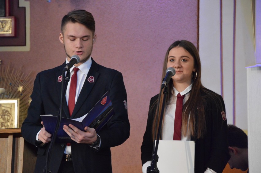 Koncert finałowy 8. Festiwalu Kolęd i Pastorałek w Tomaszowie Maz. [ZDJĘCIA, FILM]