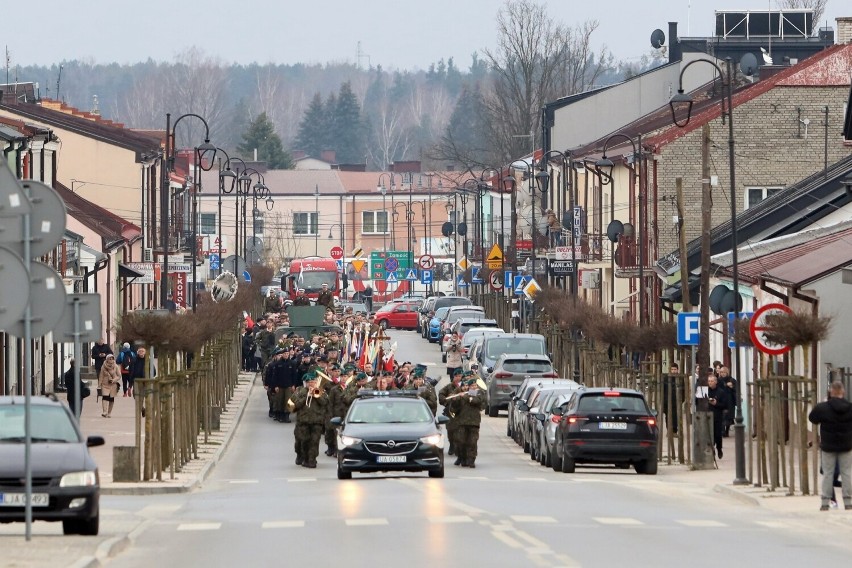 Za nami pogrzeb „Rejonowego” i „Mordki”. Dzisiaj "bandyci" stają się bohaterami na oczach swych rodzin