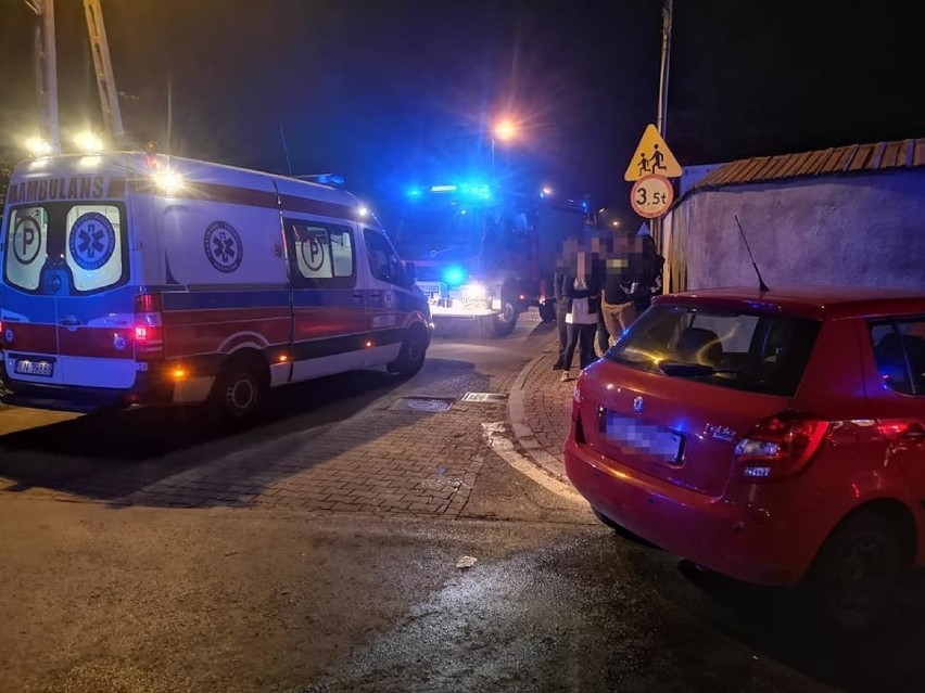 Wypadek w Starym Sączu. Samochód zderzył się z autobusem