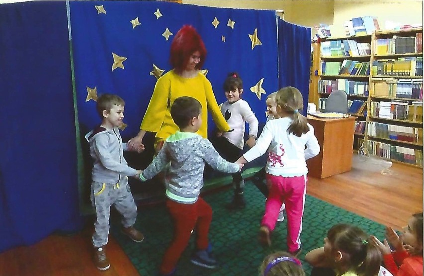 Spektakl z niespodzianką dla dzieci w Rakoniewicach
