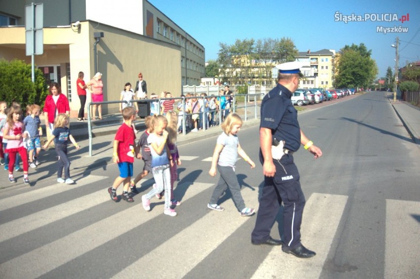 Myszków: Policja spotkała się z uczniami Szkoły Podstawowej 