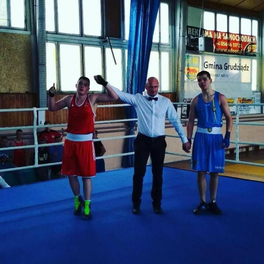 Champion Włocławek bezkonkurencyjny w mistrzostwach okręgu w Grudziądzu. 5 bokserów wywalczyło awans do finałów OOM 2018