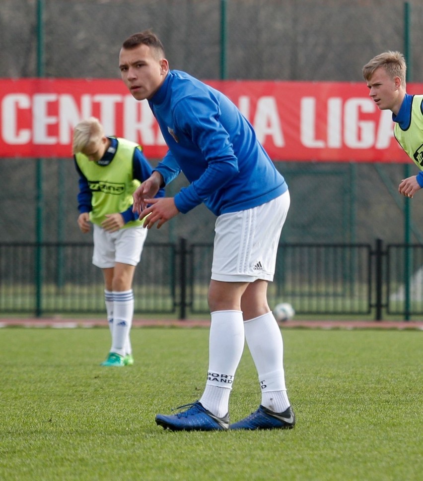 Kacper Bielak, Karpaty Krosno - pomocnik