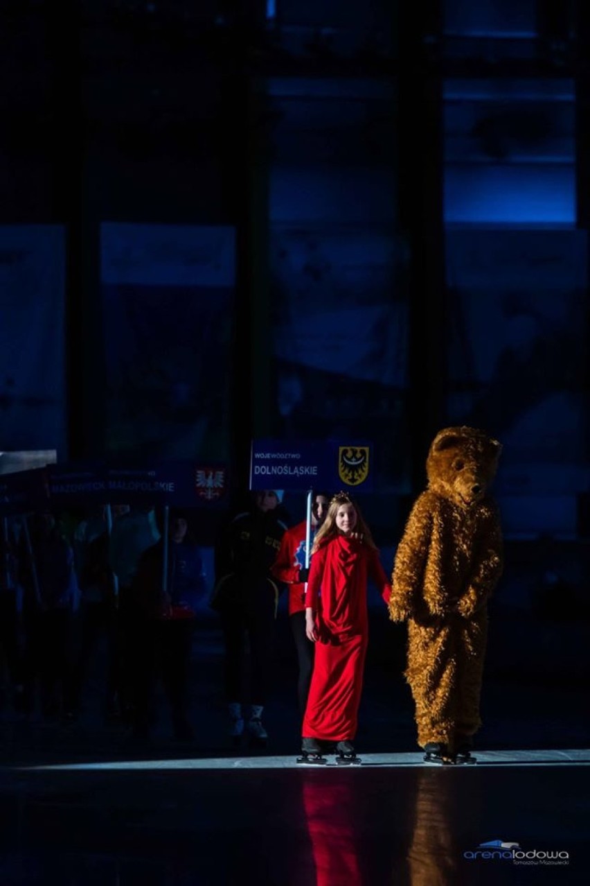 26. Ogólnopolska Olimpiada Młodzieży w sportach zimowych w Arenie Lodowej w Tomaszowie Maz. [zdjęcia, program]