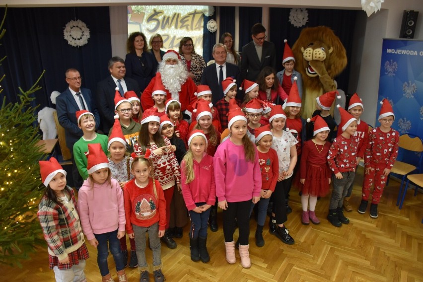 Obdarowywano nie tylko dzieci pochodzenia ukraińskiego, ale...