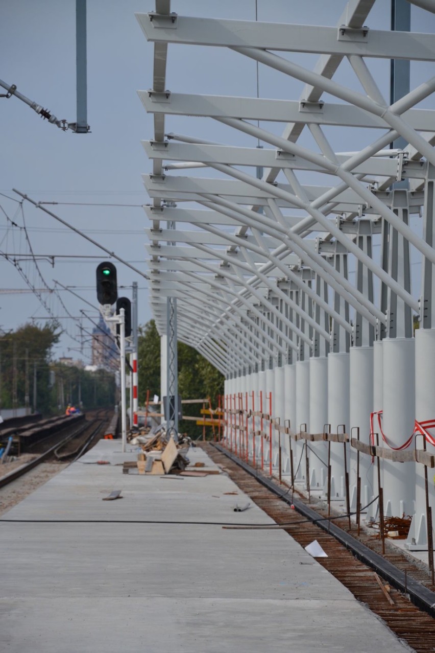 Budowa nowej stacji PKP Kraków - Zabłocie.