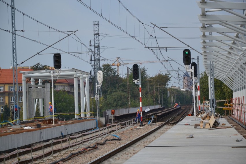 Budowa nowej stacji PKP Kraków - Zabłocie.