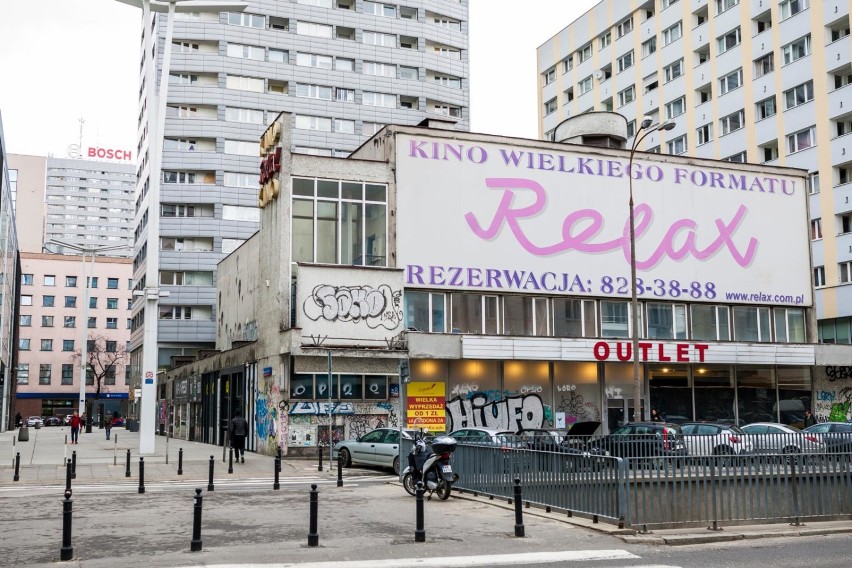 Kino Relax. Miały być apartamenty i sala teatralna. Zostały...