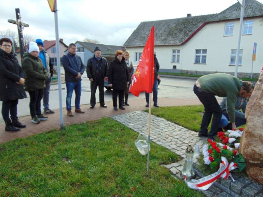 Mieszkańcy Wyszyn uczcili setną rocznicę wybuchu Powstania Wielkopolskiego 
