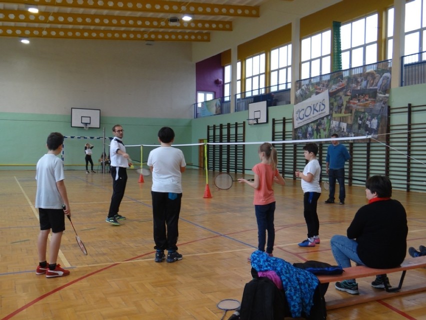 Turniej badmintona w Zapolicach [zdjęcia]