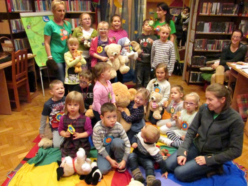 Dzień pluszowego misia we wrzesińskiej bibliotece.