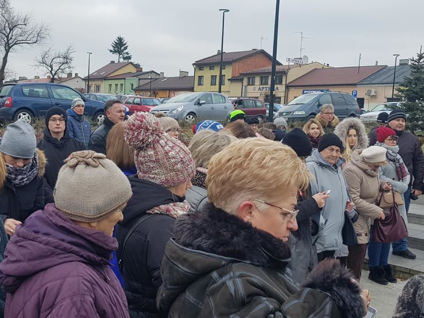 Poddębiczanie uczcili Pawła Adamowicza