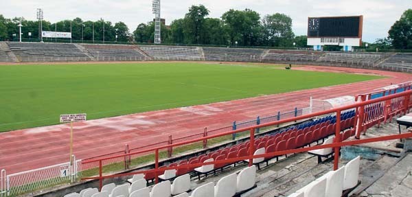 Stadion w Zabrzu w niedzielę zaoferuje kibicom Górnika dodatkowe 3700 miejsc stojących ulokowanych w sektorach 7-12