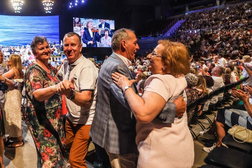 Tłumy na koncercie André Rieu w Ergo Arenie. Występ słynnego...