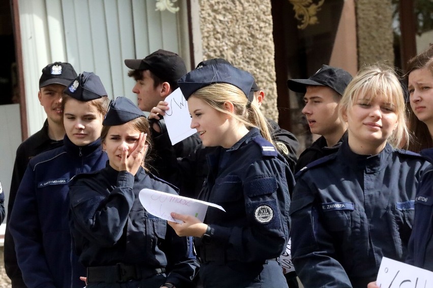 Wypadek na legnickim rynku! Na szczęście to tylko pokaz, zobaczcie zdjęcia