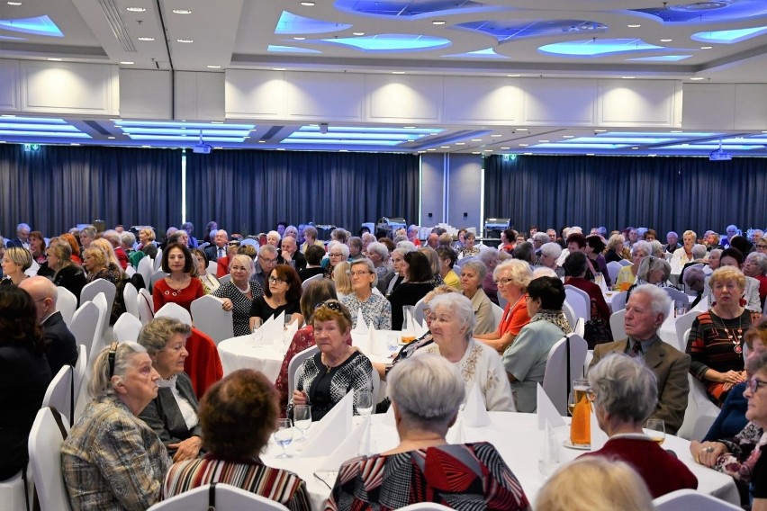 Dzień Seniora w Świnoujściu. 600 osób świętowało w Hotelu Radisson