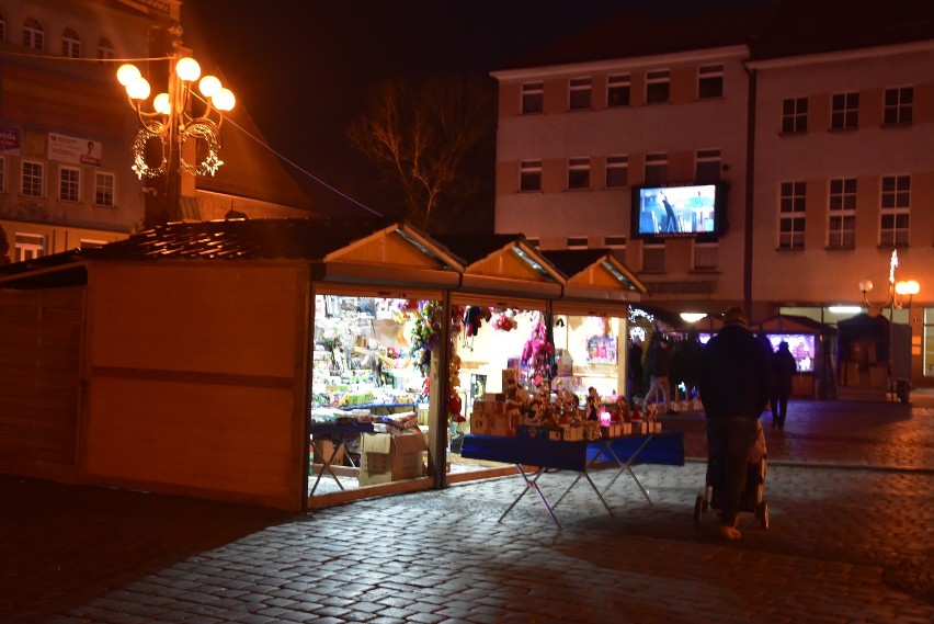 Na rynku w Raciborzu trwa jarmark bożonarodzeniowy