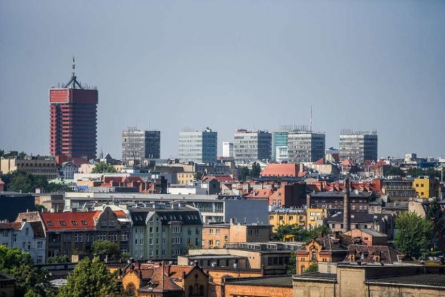 Widok panoramy Poznania z wieży Elektrociepłowni Garbary zapiera dech w piersiach.