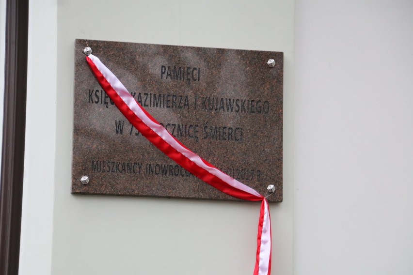 Na gmachu Villi Ostoja odsłonięto tablicę ku czci założyciela Inowrocławia [zdjęcia]