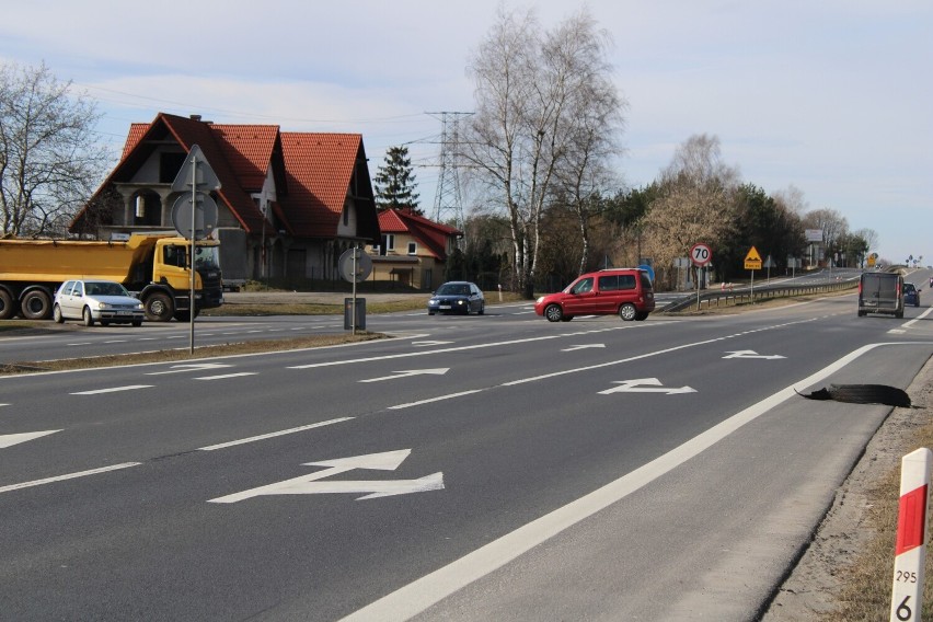 Dojazd do pierwszej galerii handlowej w Olkuszu może być...