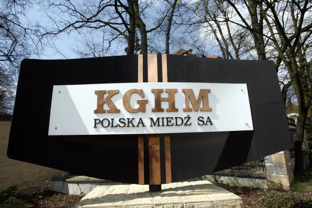 KGHM znowu płaci.