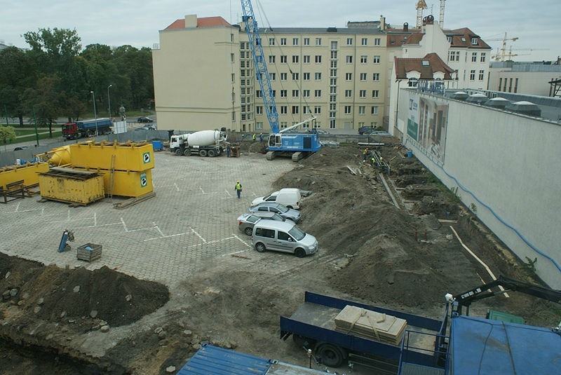 Poznań: Budowa nowego gmachu UEP. W piątek wmurowanie kamienia węgielnego [ZDJĘCIA]