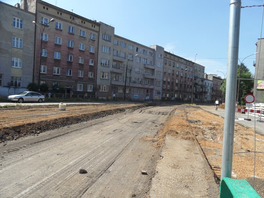 Sosnowiec: tak powstaje nowa linia tramwajowa na ulicy Sobieskiego [ZDJĘCIA]