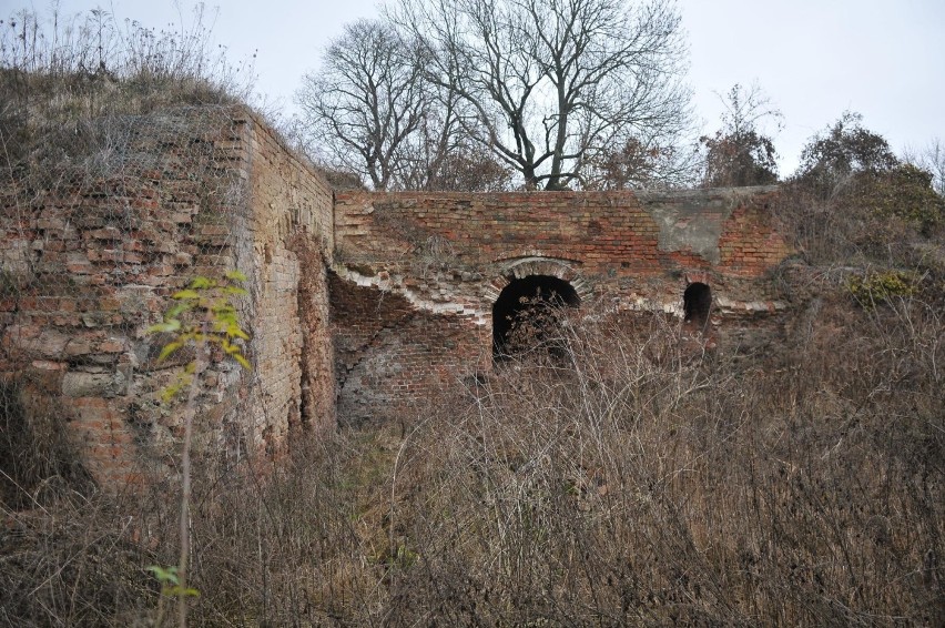 Ta część bastionu Król została zniszczona przez wybuch bomby...