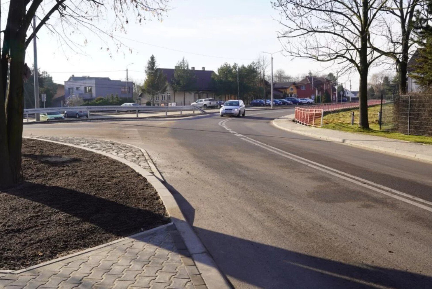 Jastrzębie: skrzyżowanie Niepodległości i Stawowej przy SP nr 15 już po