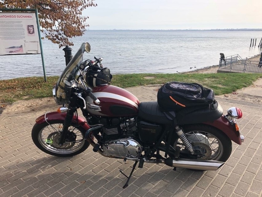 TRÓJMIASTO:

Triumph Bonneville T100
Anna Juszczak

KLIKNIJ...